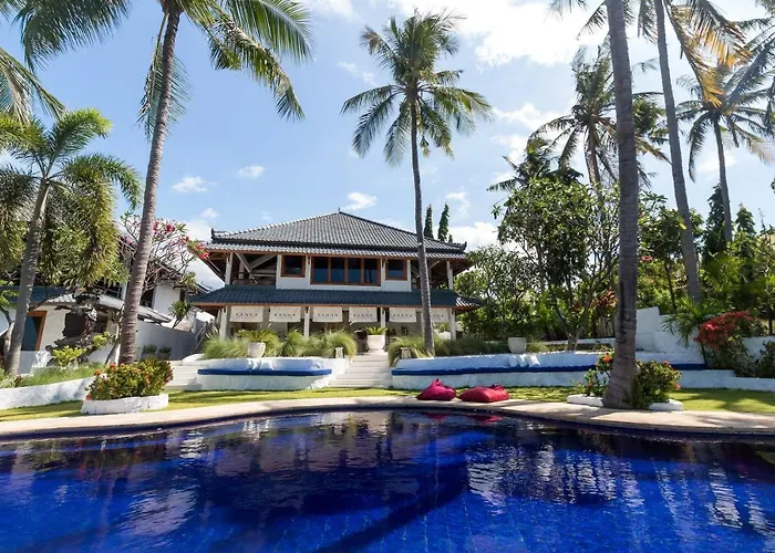 Kanna Seafront Estate * トゥランベン